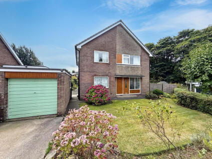 Woodlea Close, Hetton-le-Hole, Houghton Le Spring, Tyne and Wear, DH5 9NT