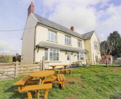 Overdale, Lane To Palfreys Barton, Tiverton EX16 7RZ