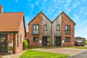 2, Woodpecker Way, Stowmarket IP14 3FB