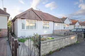 24, Salisbury Gardens, Downend BS16 5RE