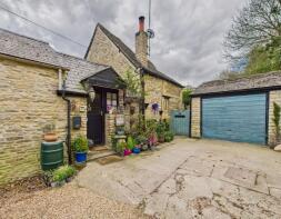 Bank Barn, High Street, Shipton-under-wychwood, Shipton Under Wychwood OX7 6BA