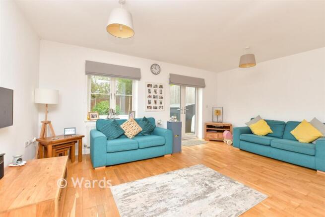 Kitchen/Living Area