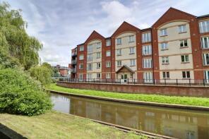 7, Riverside Mews, Espleys Yard, Stafford ST16 2BS