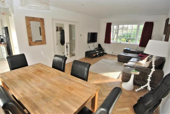 Living room.JPG