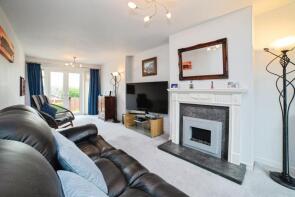 15, Castleton Close, Nottingham NG15 9EY