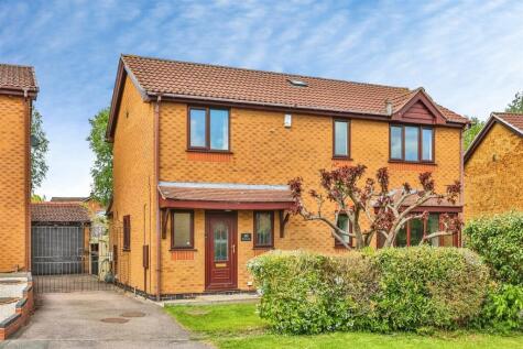 The Heath, Giltbrook, NOTTINGHAM
