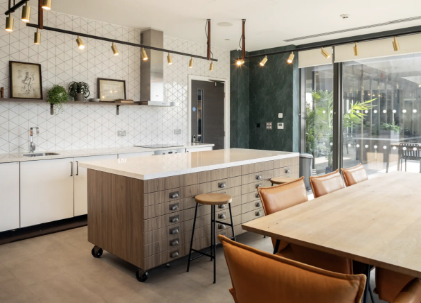 VitaLiving_CircleSquare_Kitchen_AdstraProperty_UKM