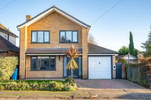 6, Clarke Drive, Nottingham NG10 3FS