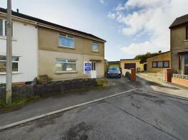 18, Brynrhos, Llanelli SA14 8RB