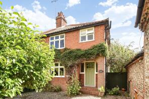 Glaven House, The Street, Holt NR25 7AD