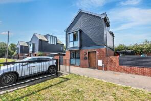 3, Cambridge Walk, Bishop's Stortford CM22 6UE