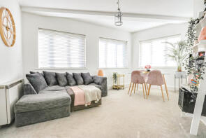 75g, Rectory Grove, Leigh-on-sea SS9 2HA