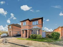9, Fenn Close, Colchester CO7 7GB