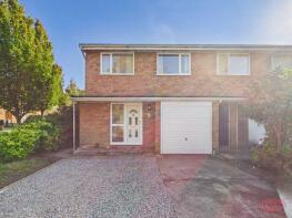 9, Crabtree Close, Christchurch BH23 7HG