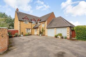 11, Bakers Lane, Daventry NN11 2EL