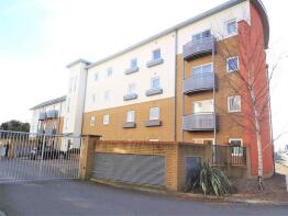 23, Coburn House, Trafalgar Gardens, Pound Hill, Crawley RH10 7SS
