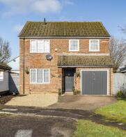 75 Owls Retreat, Sheerstock, Aylesbury HP17 8EY