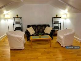 Flat B, 70-72, High Street, Penge, London SE20 7HB