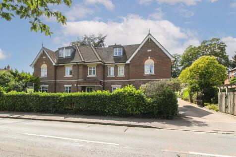 Fleet Road, Fleet, GU51