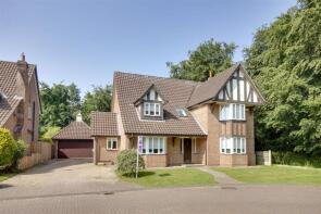 4 Wolds Croft, The Green, North Ferriby HU14 3PZ