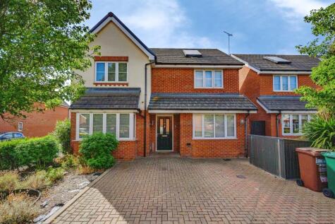 Burbridge Road, Leavesden, Watford