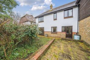 8, Morley Drive, Horsmonden, Tonbridge TN12 8JD