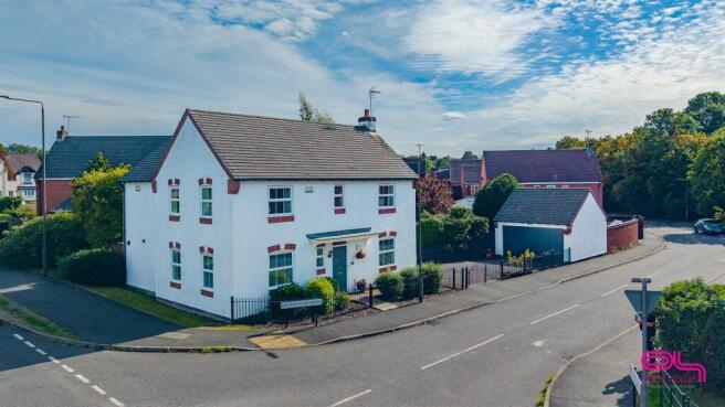 Buckingham Drive, Church Gresley (3).jpg