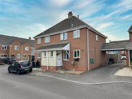 30, Rosefields, Blandford Forum DT11 9PX