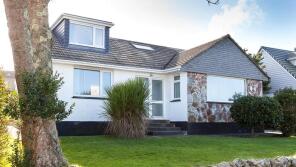 Seascape View, Gwelanmor Close, St. Ives TR26 2NH