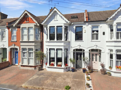 Wimborne Road, Southend-on-sea, SS2