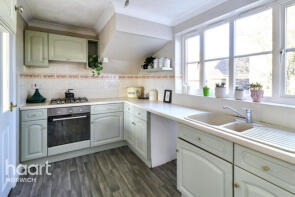 17, Cranes Meadow, Harleston IP20 9BY