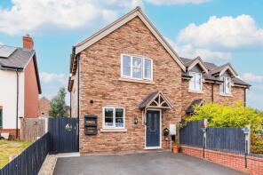 28a, Linley Avenue, Pontesbury, Shrewsbury SY5 0TE