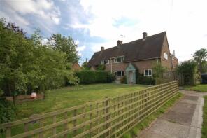 2, Trusloe Cottages, Marlborough SN8 1QZ
