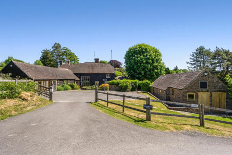 Copyhold Lane, Cuckfield, RH17