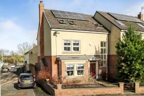 37, The Green, Darlington DL2 2LJ