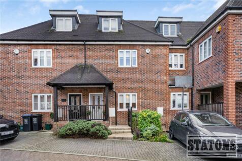Green Close, Brookmans Park, Hertfordshire, AL9