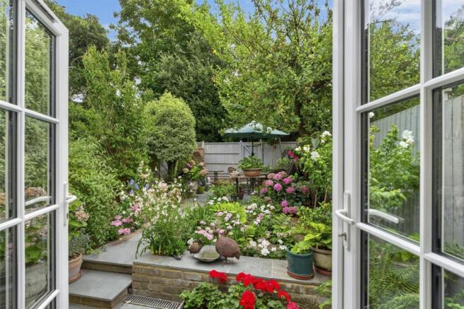For Sale by Aspire Residential | High Street