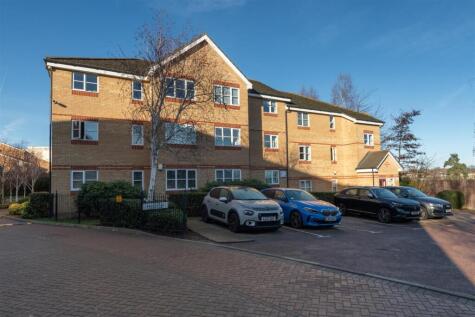 Coltswood Court, Pickard Close, London, N14