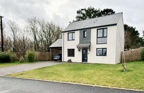 10, Applewood, St. Columb TR9 6GR