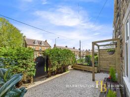 9, Queens Parade, Annfield Plain DH9 8JY