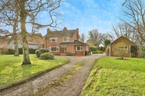 Middleton House, Sporle Road, Little Dunham PE32 2DE