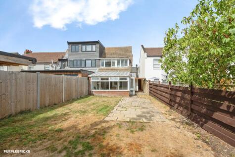 Longfellow Road, Worcester Park, KT4