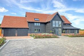 4, The Lakes, Hardings Lane, Ingatestone CM4 0JA
