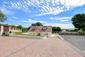 Spinney Lodge, Beach Road, Swanbridge CF64 5UG