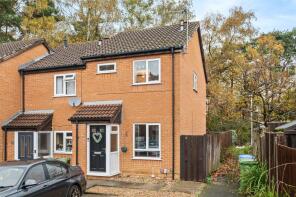 48, Frensham, Bracknell RG12 0TQ