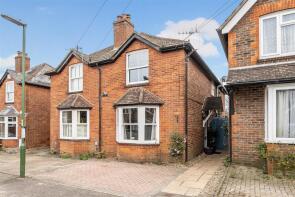 8, New Road, Camelsdale, Haslemere GU27 3RW