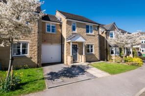 31, Holly Road, Scissett, Huddersfield HD8 9GT