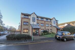 Flat 1, 1, Foxglove Way, Wallington SM6 7JJ