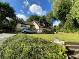 Paddons, Road Over Hollocombe Bridge, Chulmleigh EX18 7QE