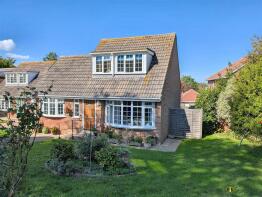 28, High Salterns, Seaview PO34 5AS